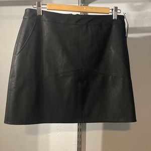 Very soft leather, Lulu’s skirt, never worn